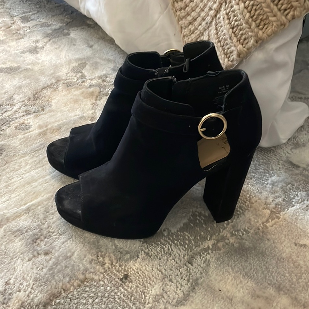 Open toe black booties